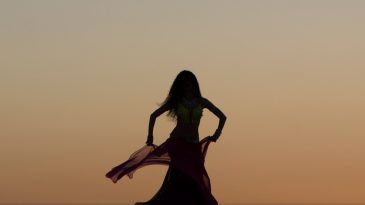 belly dancing video thumb